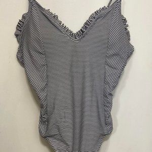 Cupshe One-Piece Swimsuit Size M